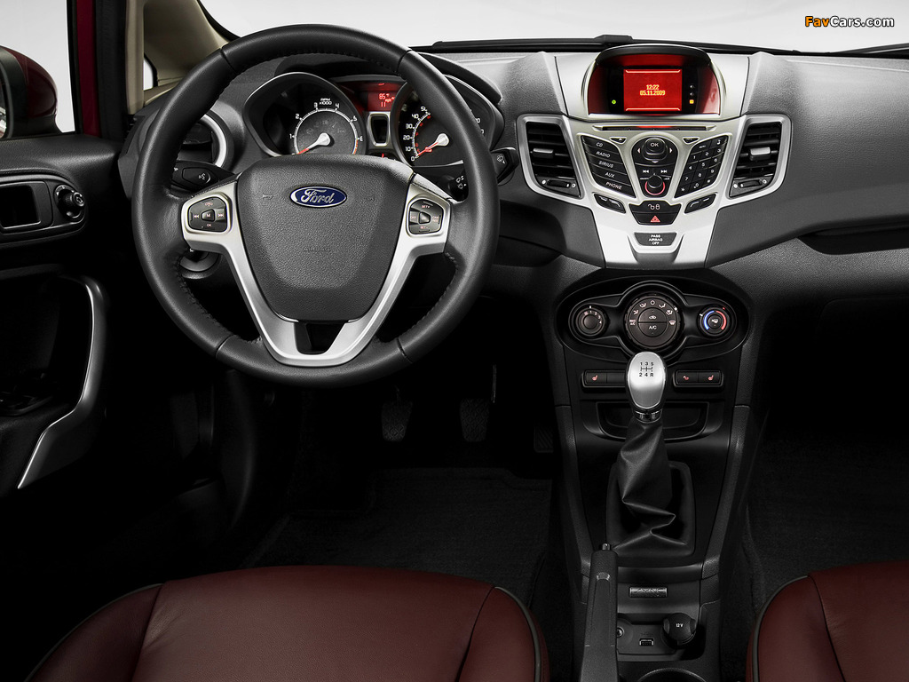 Ford Fiesta Hatchback US-spec 2010–13 photos (1024 x 768)