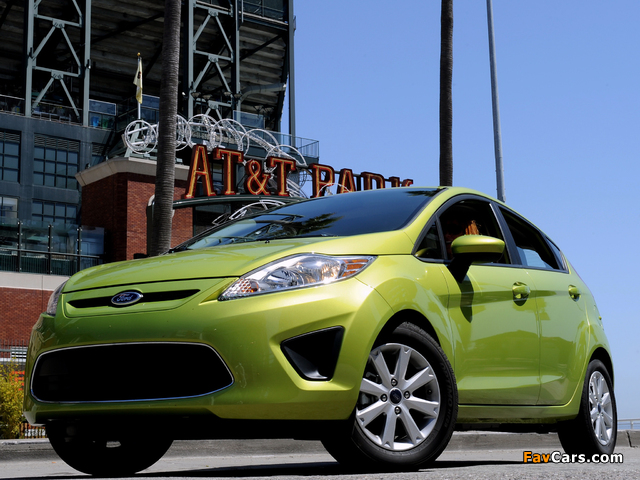 Ford Fiesta Hatchback US-spec 2010–13 pictures (640 x 480)