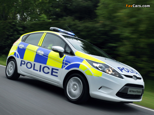 Ford Fiesta Police 2010 wallpapers (640 x 480)