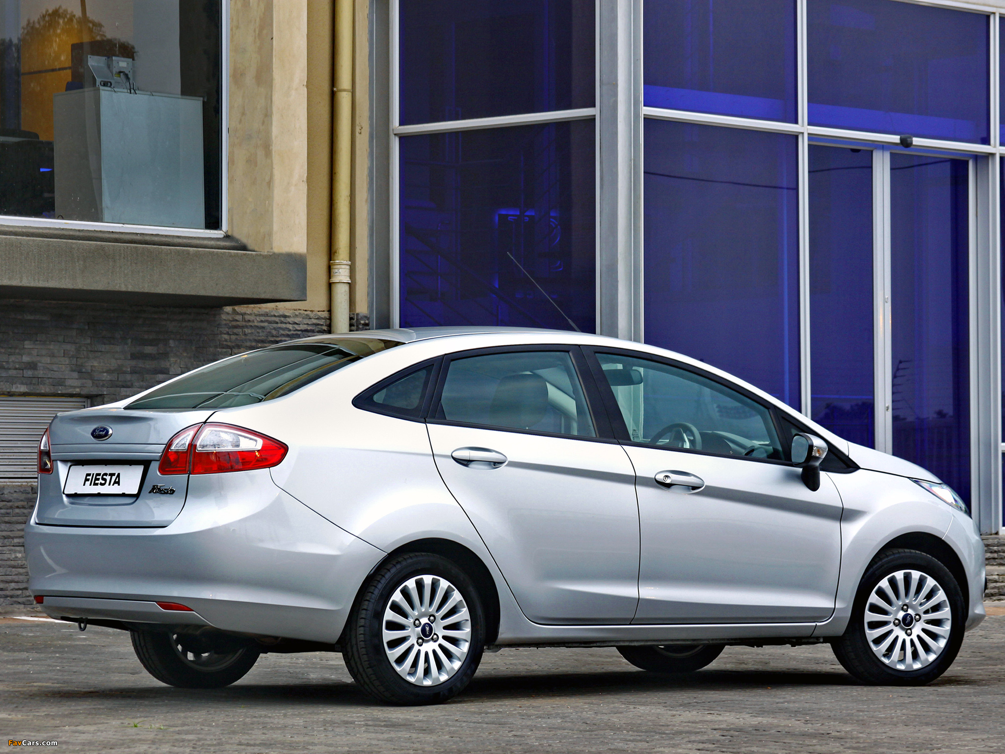 Ford Fiesta Sedan ZA-spec 2010 wallpapers (2048 x 1536)