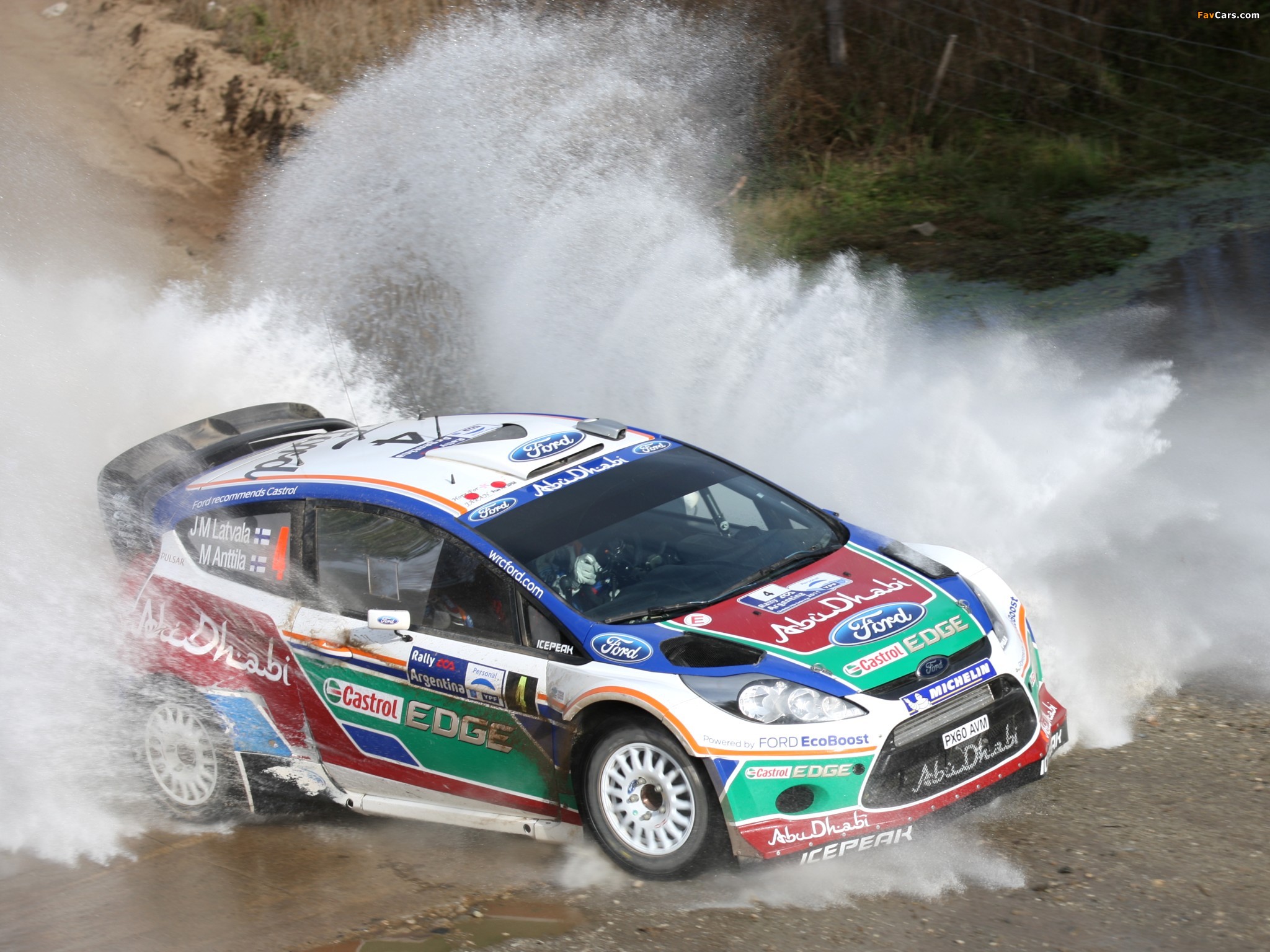 Ford Fiesta RS WRC 2011 images (2048 x 1536)