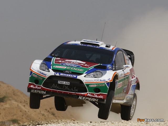 Ford Fiesta RS WRC 2011 pictures (640 x 480)