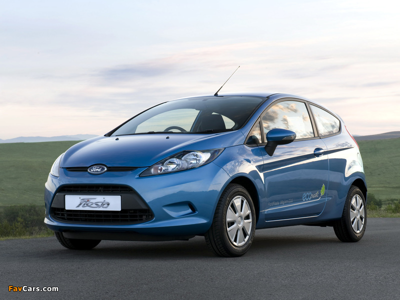 Ford Fiesta 3-door ECOnetic UK-spec 2011 wallpapers (800 x 600)