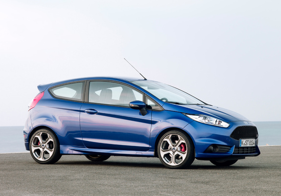 Ford Fiesta ST 3-door 2012 images