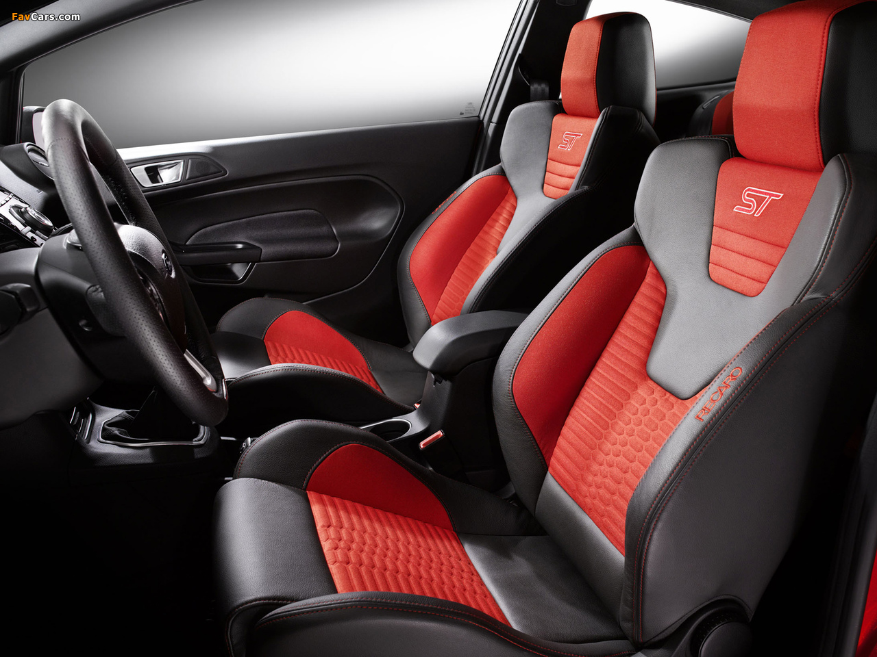 Ford Fiesta ST 3-door 2012 images (1280 x 960)