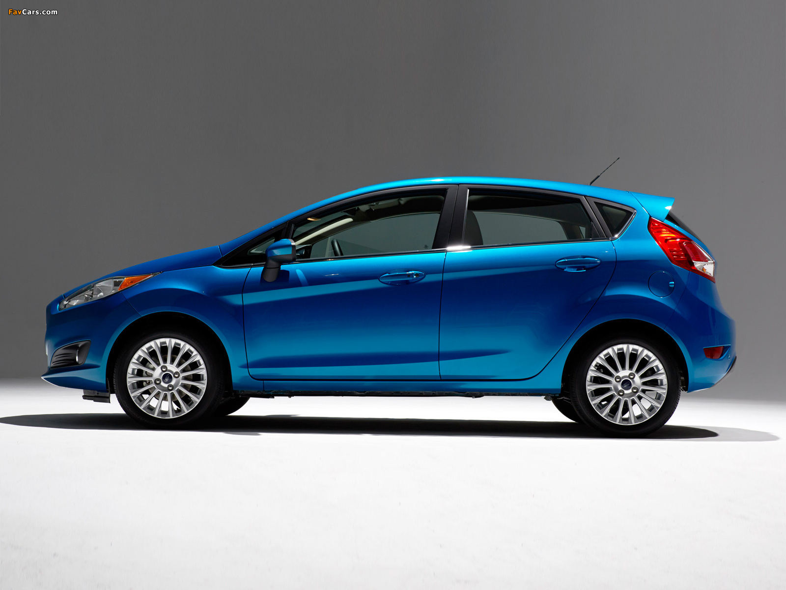 Ford Fiesta Hatchback US-spec 2013 pictures (1600 x 1200)