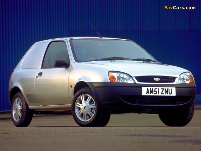 Images of Ford Fiesta Van UK-spec 1999–2002 (640 x 480)