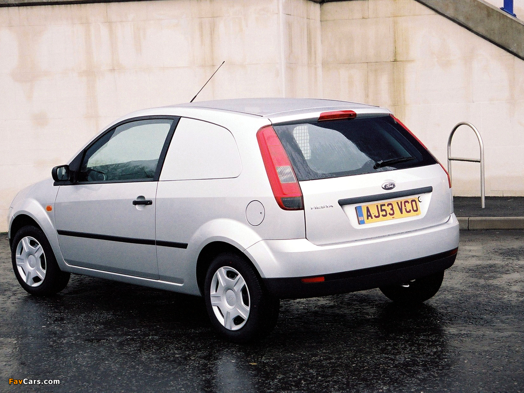 Images of Ford Fiesta Van UK-spec 2002–05 (1024 x 768)