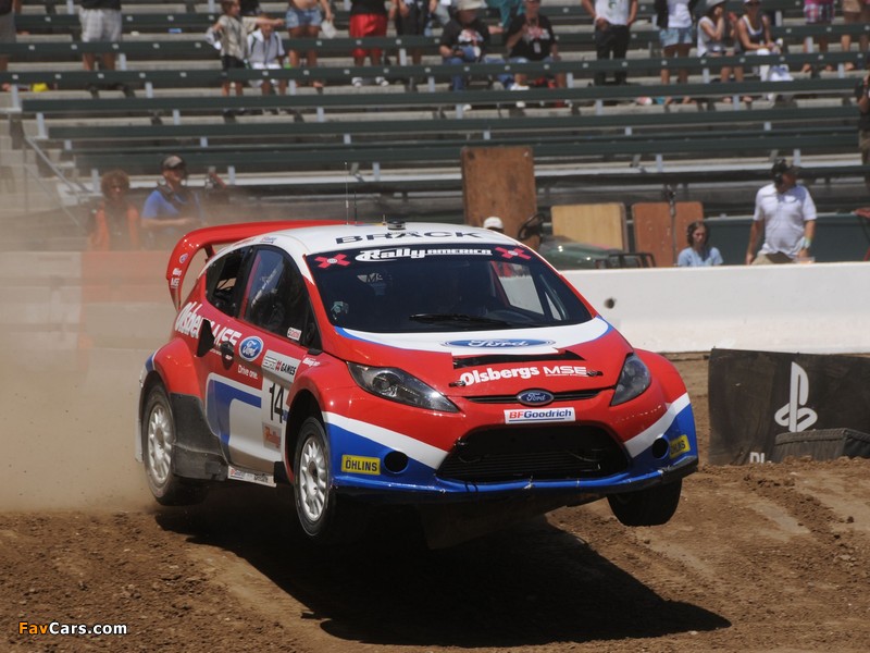 Images of Ford Fiesta Rallycross 2009 (800 x 600)