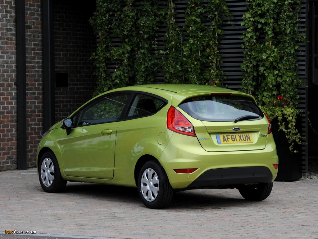 Images of Ford Fiesta 3-door ECOnetic UK-spec 2011 (1024 x 768)