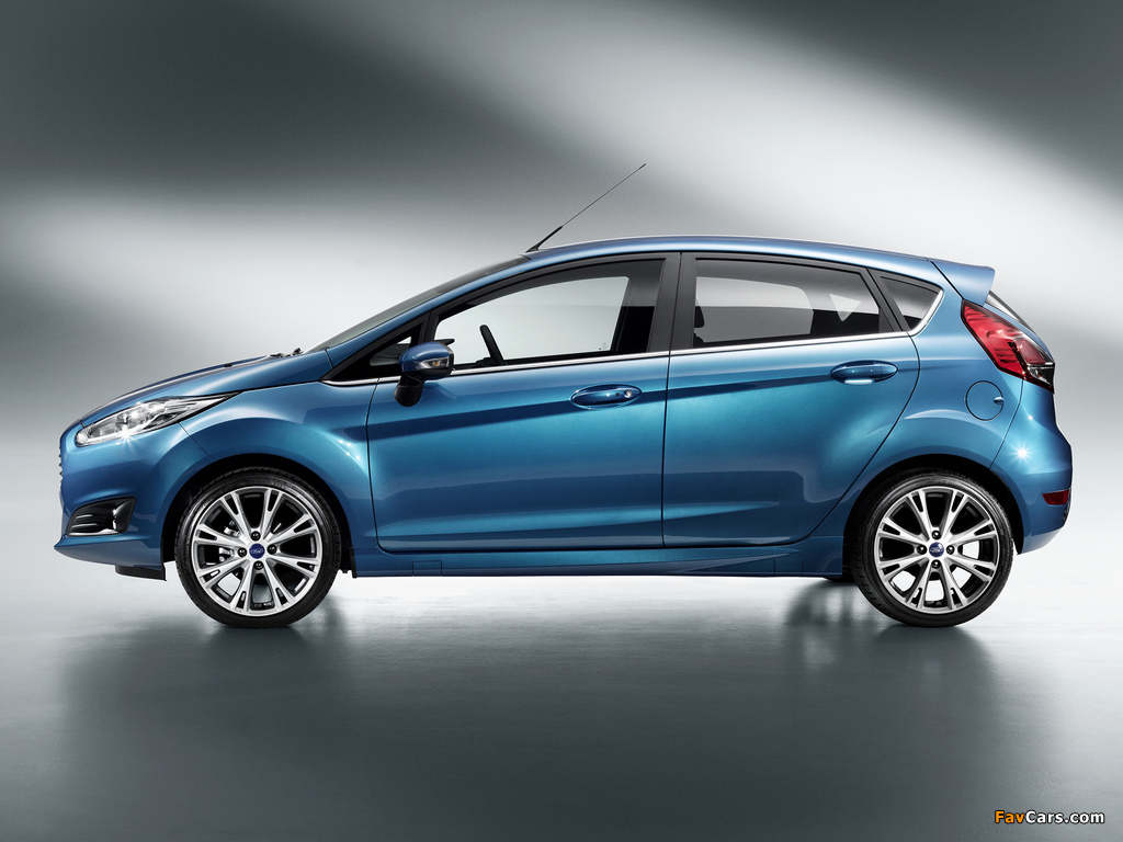 Images of Ford Fiesta 5-door 2012 (1024 x 768)