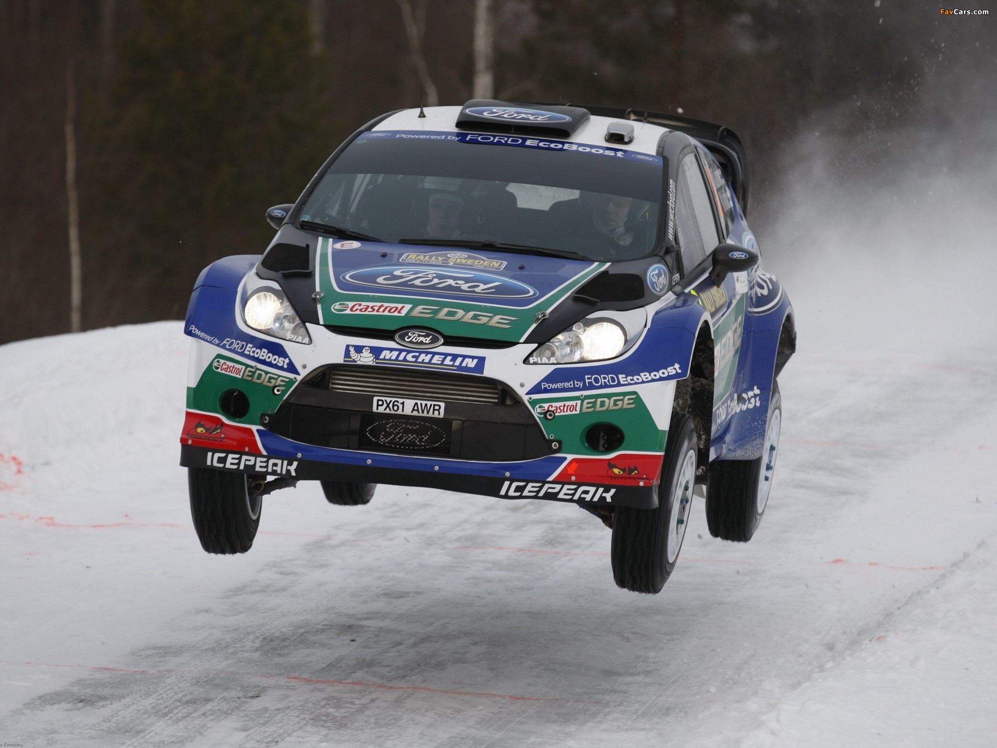 Images of Ford Fiesta RS WRC 2012 (2048 x 1536)