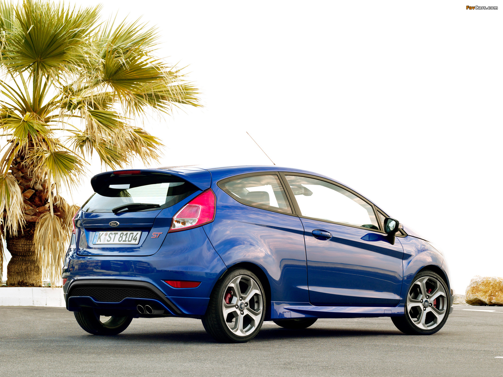 Images of Ford Fiesta ST 3-door 2012 (1600 x 1200)