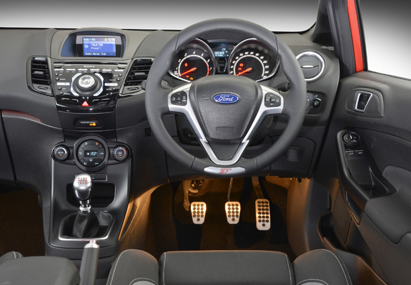 Images of Ford Fiesta ST 3-door ZA-spec 2013