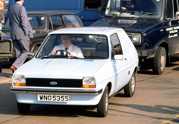 Photos of Ford Fiesta Van UK-spec 1977–83