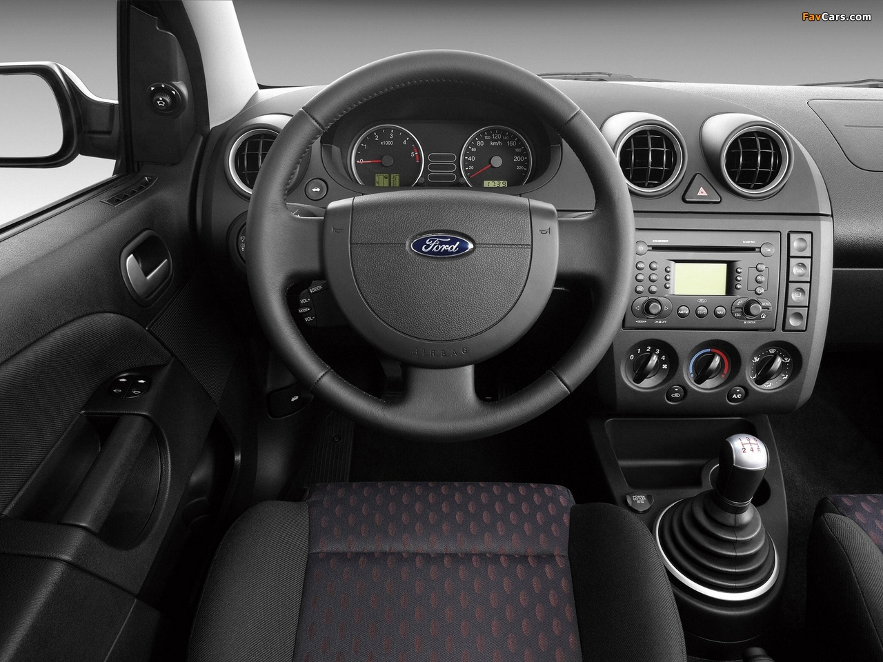 Photos of Ford Fiesta SportVan 2005–08 (1280 x 960)