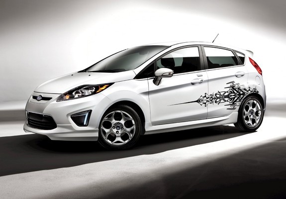 Photos of Ford Fiesta Accessories Body Kit 2010