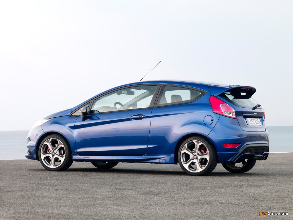 Photos of Ford Fiesta ST 3-door 2012 (1024 x 768)