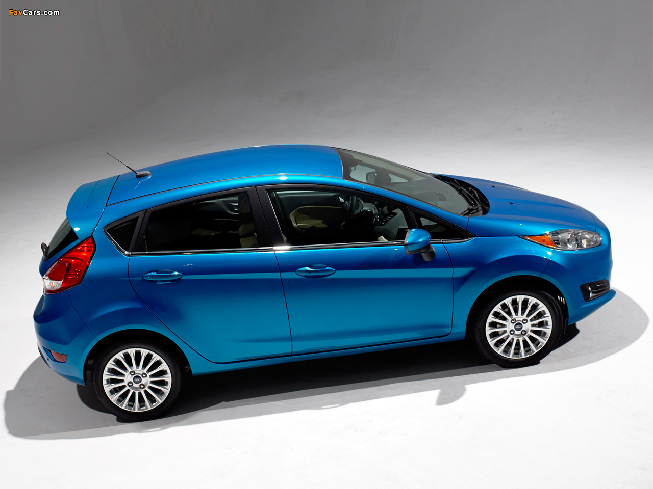 Photos of Ford Fiesta Hatchback US-spec 2013 (1280 x 960)