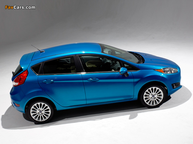 Photos of Ford Fiesta Hatchback US-spec 2013 (640 x 480)