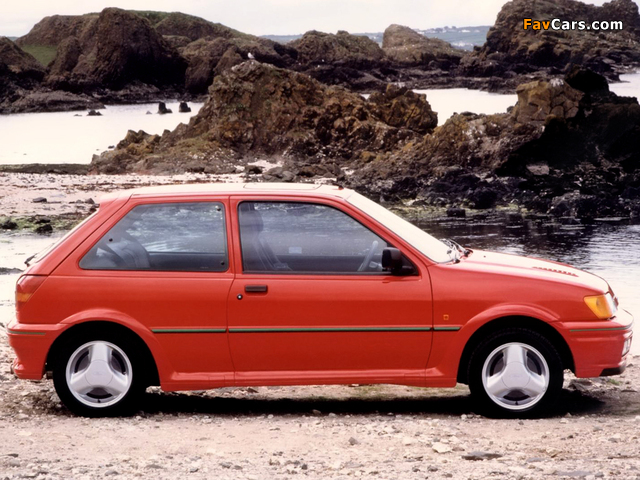 Pictures of Ford Fiesta RS Turbo 1990–92 (640 x 480)