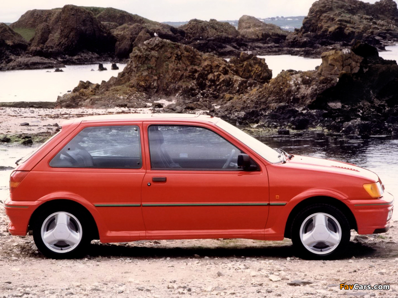Pictures of Ford Fiesta RS Turbo 1990–92 (800 x 600)