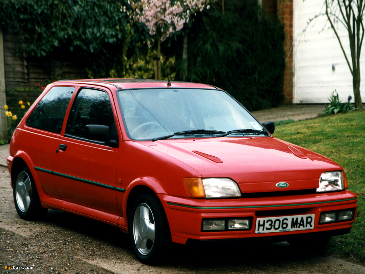 Pictures of Ford Fiesta RS Turbo 1990–92 (1280 x 960)