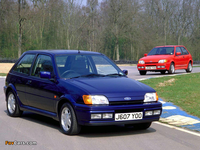 Pictures of Ford Fiesta RS1800 1992–93 (640 x 480)