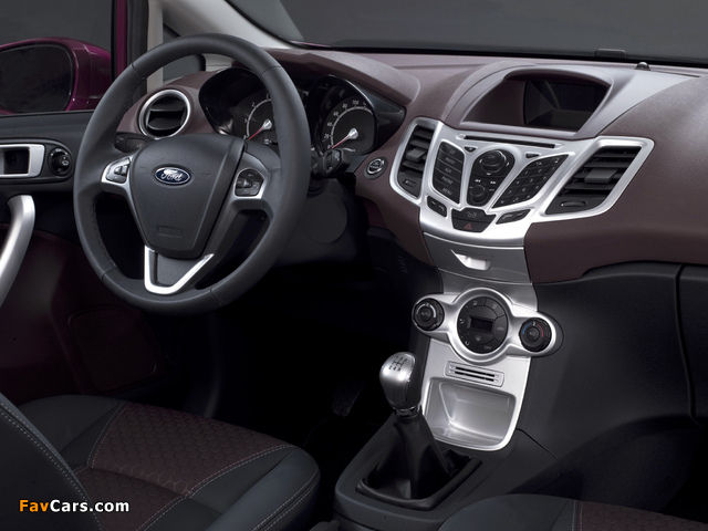 Pictures of Ford Fiesta 3-door 2008–12 (640 x 480)