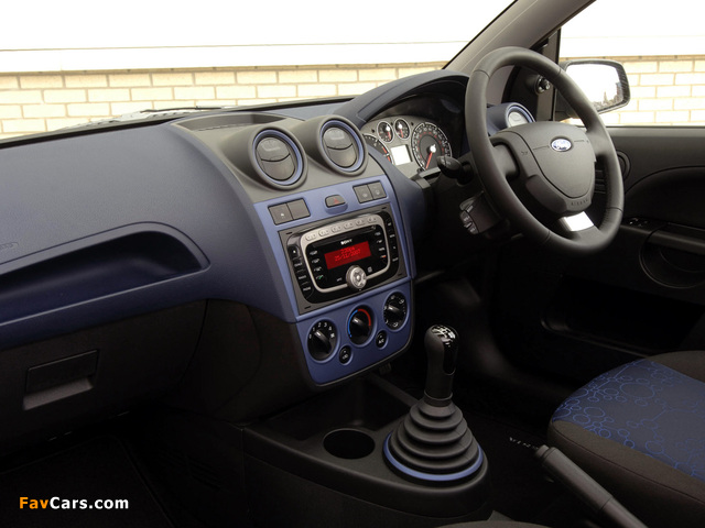 Pictures of Ford Fiesta Zetec 2008 (640 x 480)