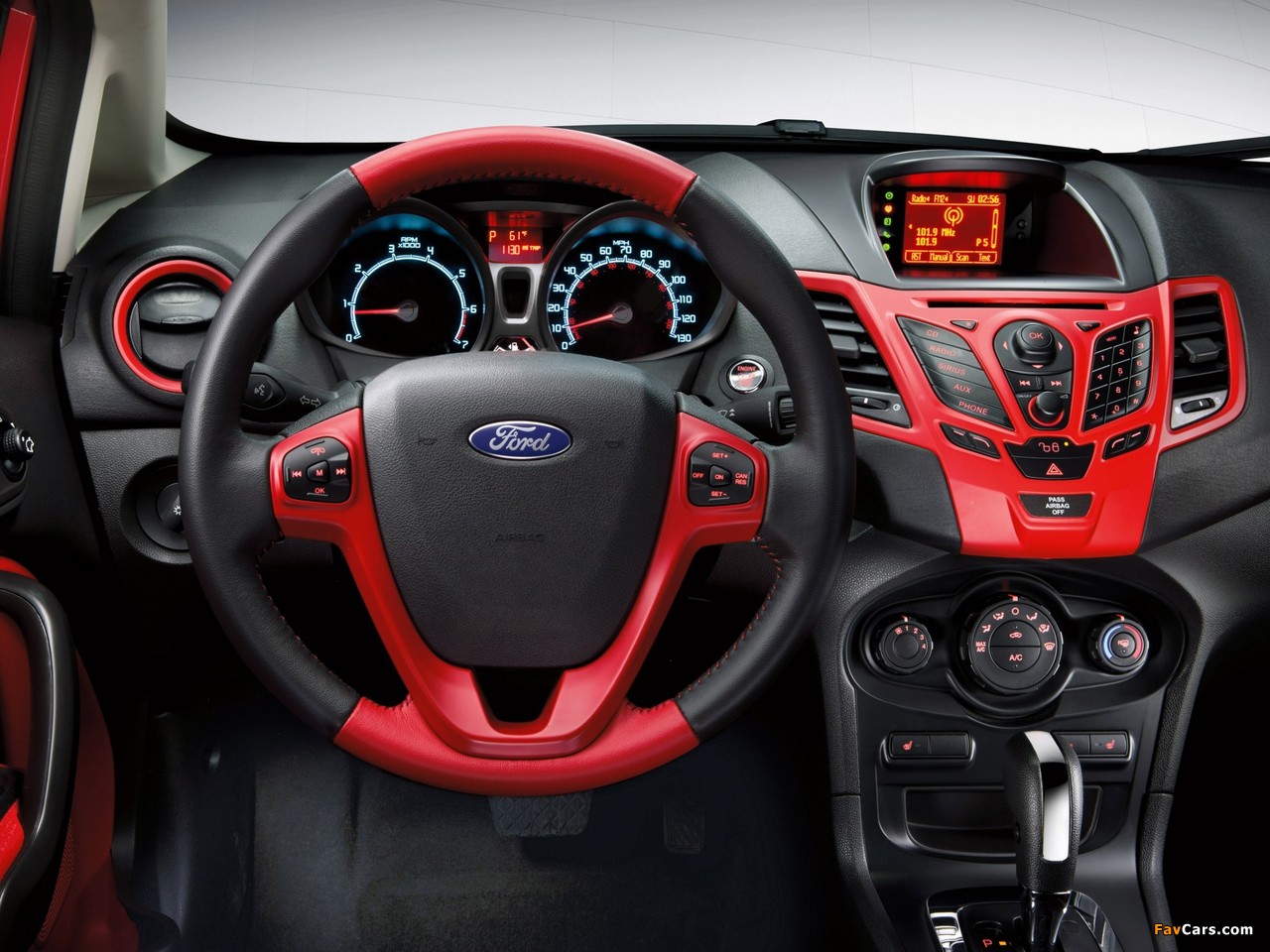 Pictures of Ford Fiesta Hatchback Personalization Package 2011 (1280 x 960)