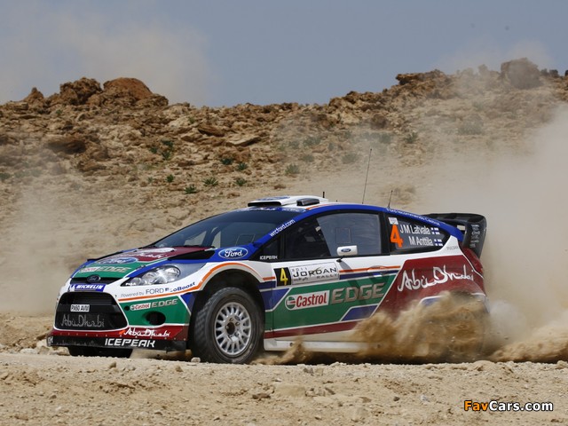 Pictures of Ford Fiesta RS WRC 2011 (640 x 480)