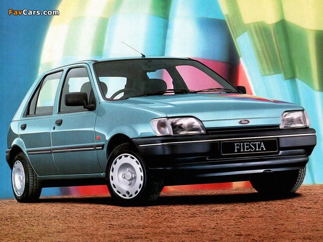 Ford Fiesta 5-door UK-spec 1989–95 wallpapers (640 x 480)