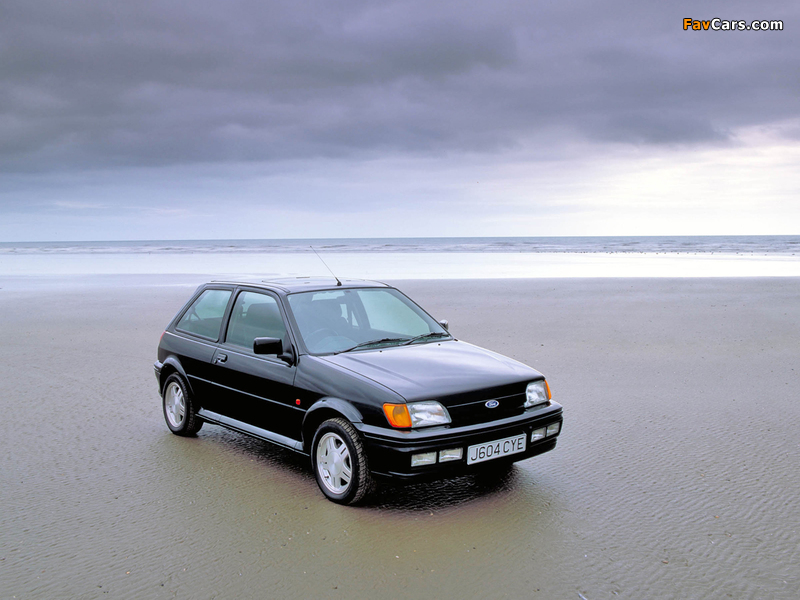 Ford Fiesta RS1800 1992–93 wallpapers (800 x 600)
