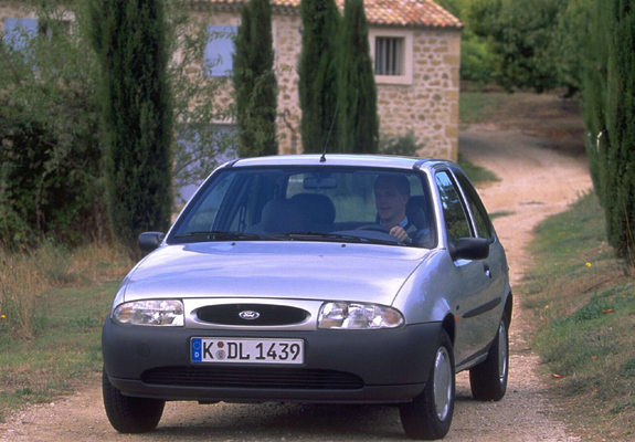 Ford Fiesta 3-door 1995–99 wallpapers