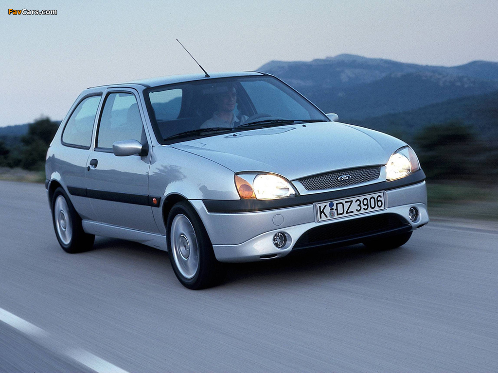 Ford Fiesta Sport 3-door 2000–02 wallpapers (1024 x 768)