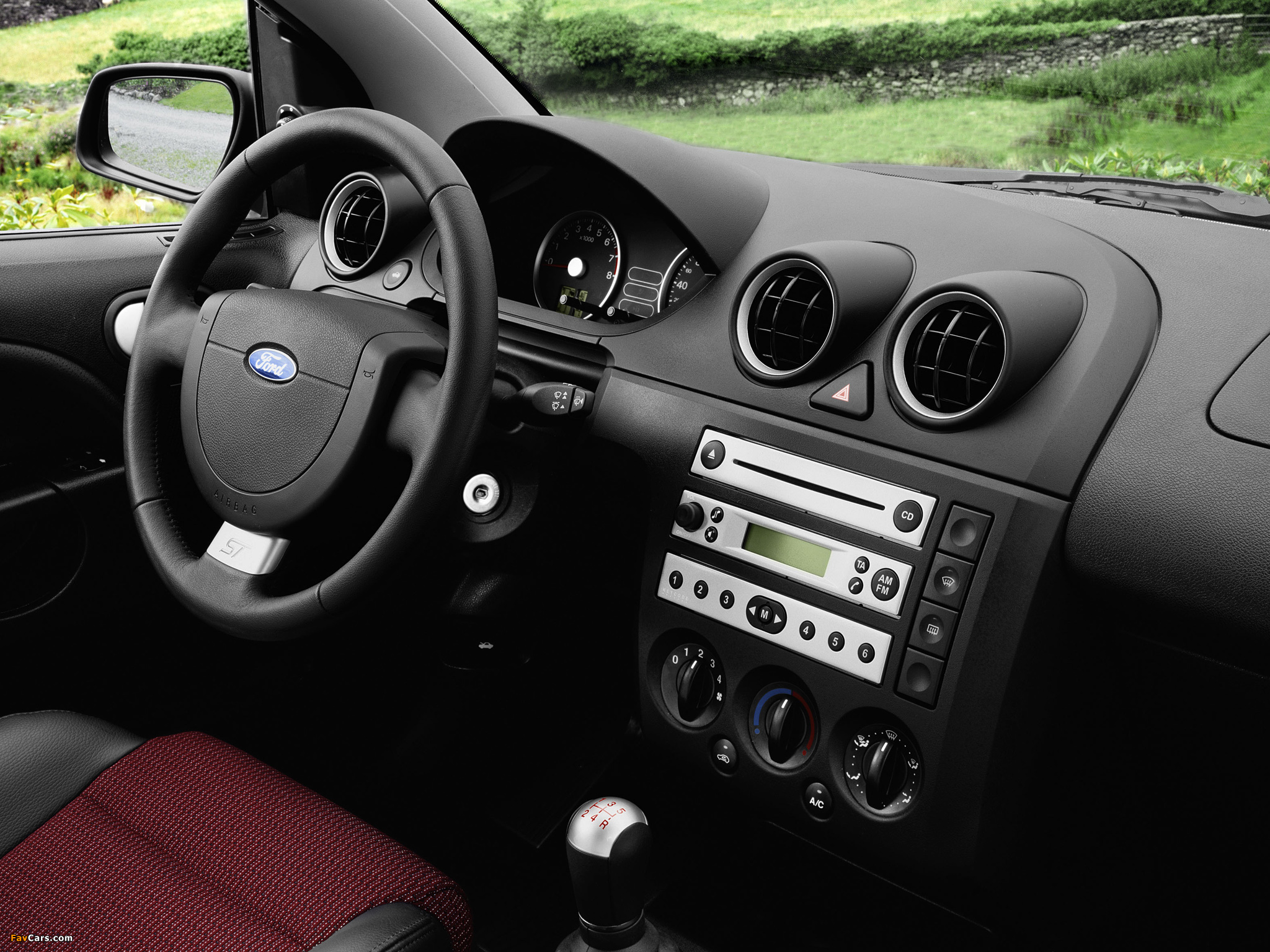 Ford Fiesta ST 2004–05 wallpapers (2048 x 1536)
