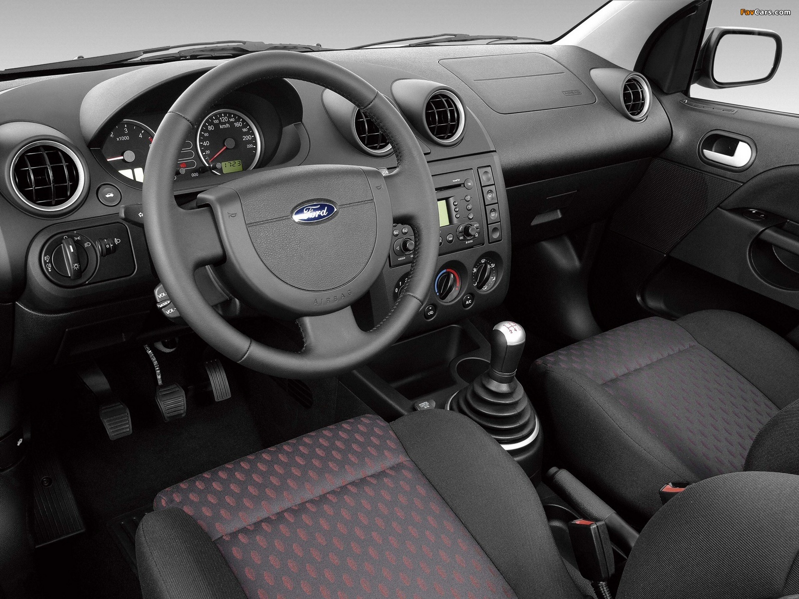 Ford Fiesta SportVan 2005–08 wallpapers (1600 x 1200)