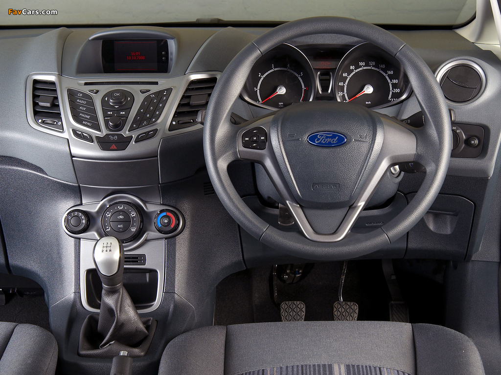 Ford Fiesta 3-door ZA-spec 2008–13 wallpapers (1024 x 768)
