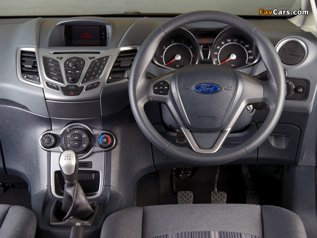 Ford Fiesta 3-door ZA-spec 2008–13 wallpapers (640 x 480)