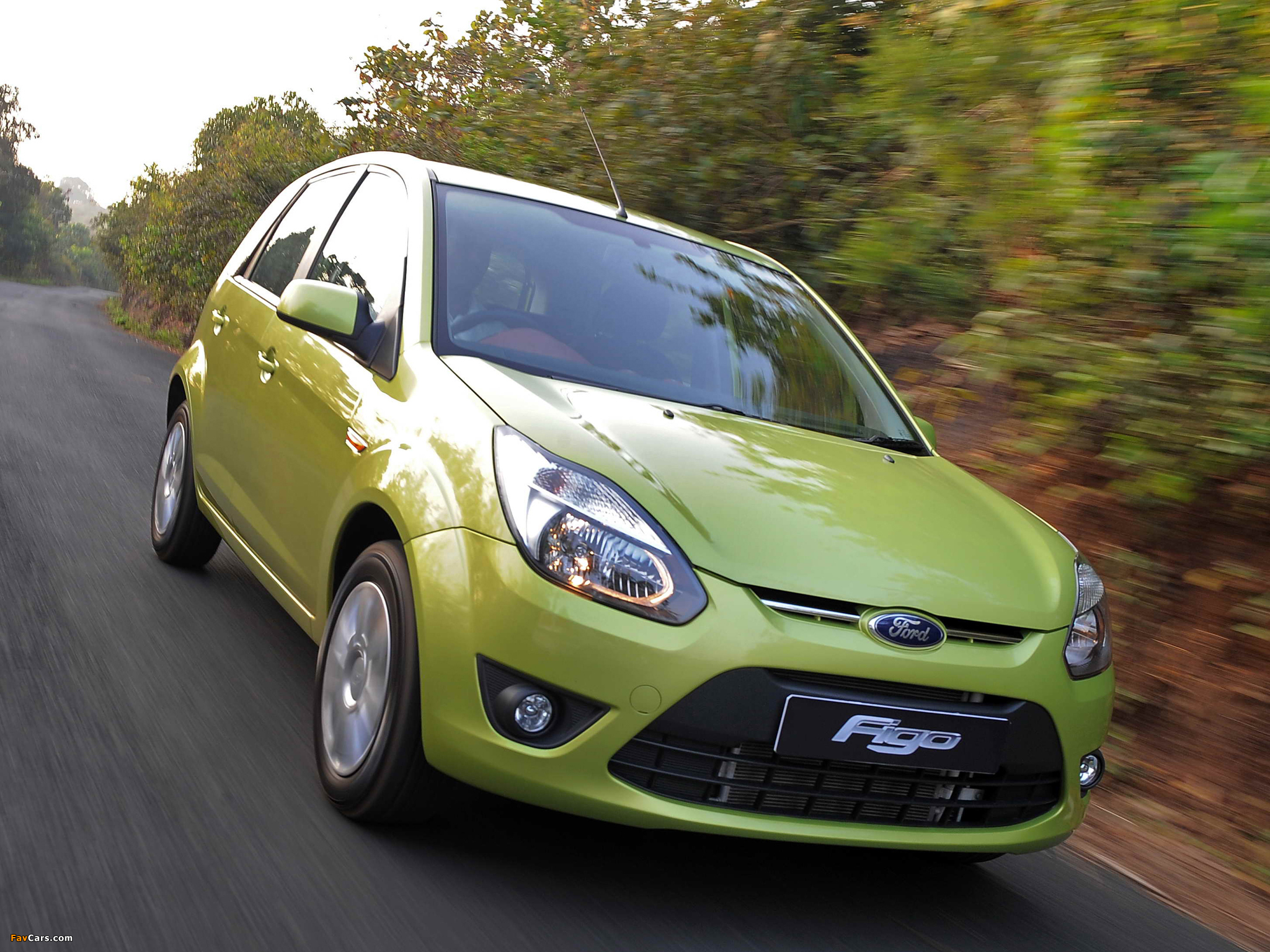 Ford Figo 2009–12 photos (2048 x 1536)