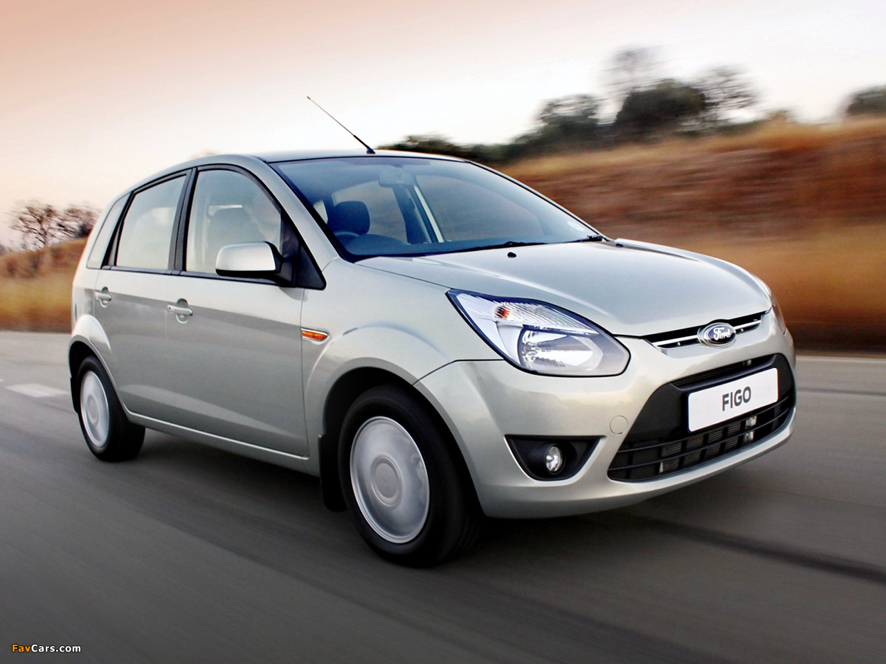 Pictures of Ford Figo 2009–12 (1280 x 960)