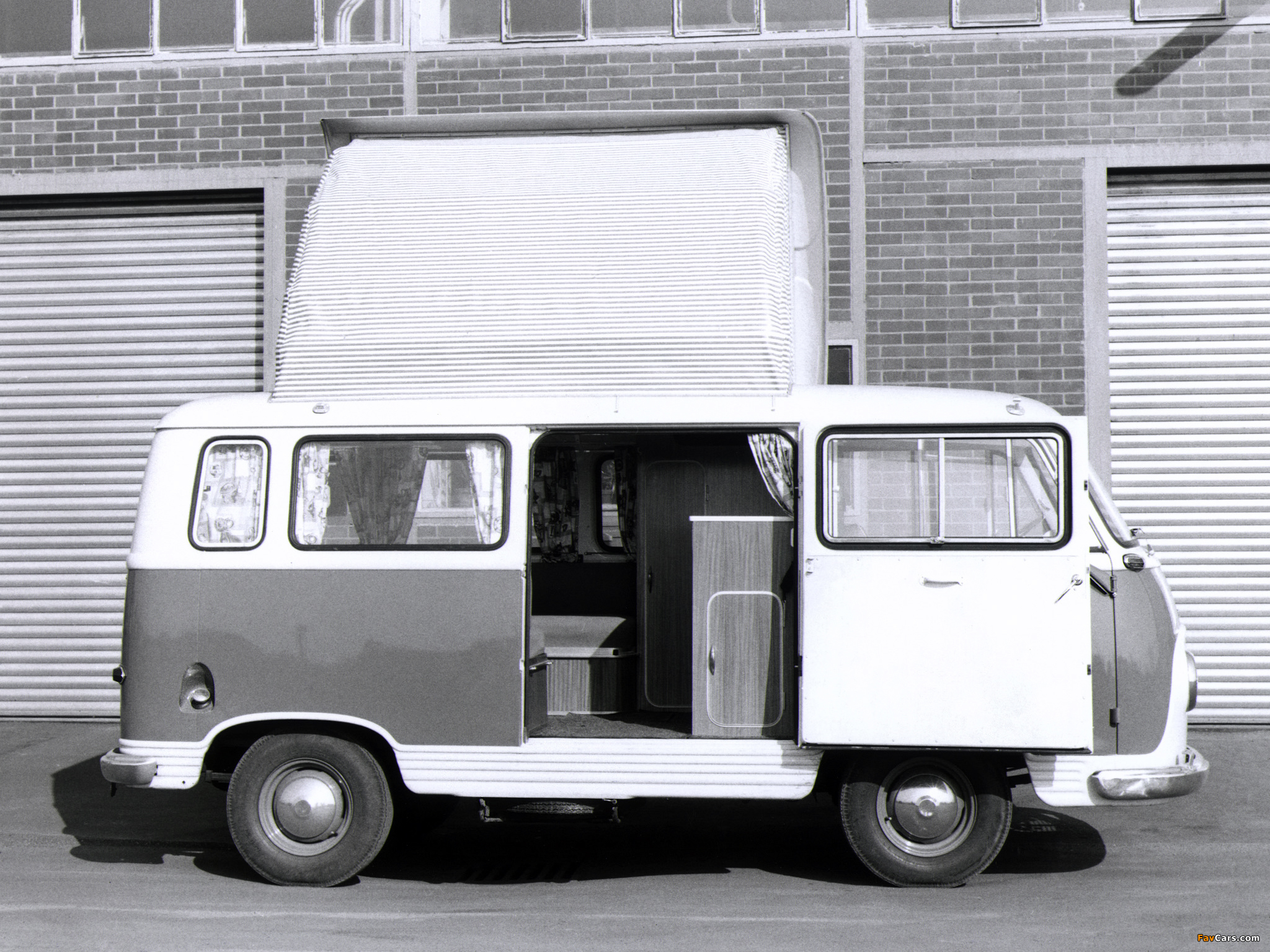 Images of Ford FK1000 Camper 1957–60 (2048 x 1536)