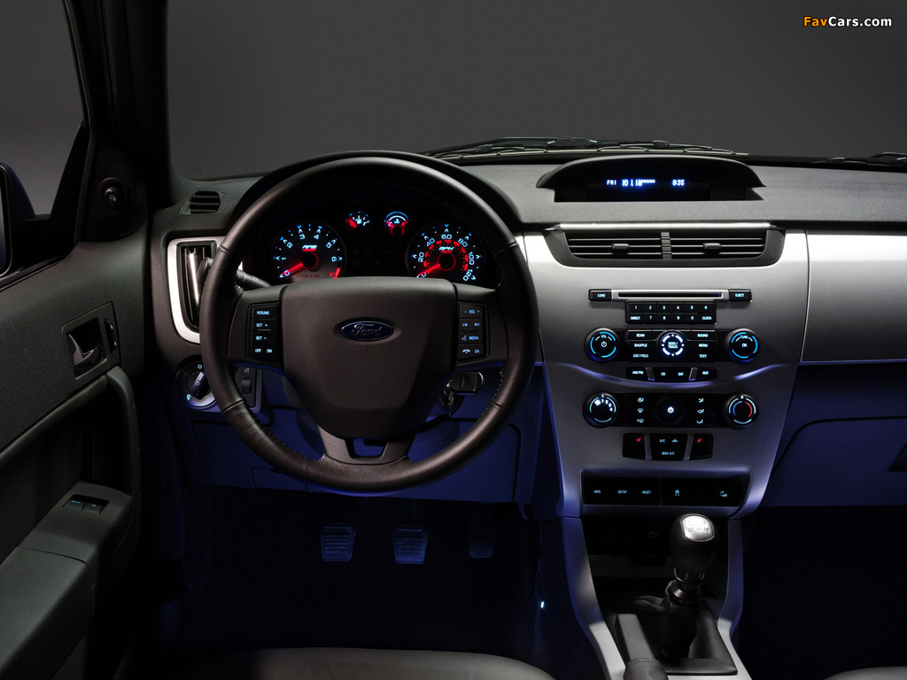 Ford Focus Sedan 2007–10 wallpapers (1024 x 768)