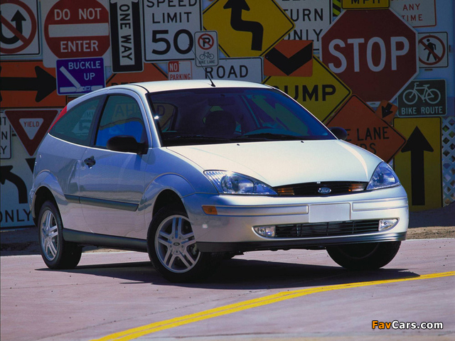 Ford Focus ZX3 1999–2004 images (640 x 480)