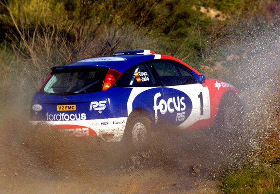 Ford Focus RS WRC 2001–02 images