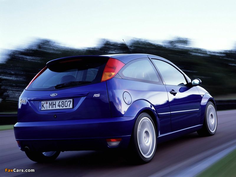 Ford Focus RS 2002–03 pictures (800 x 600)