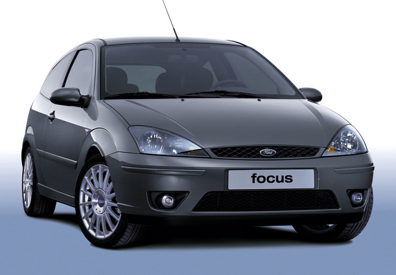Ford Focus ST170 2002–04 pictures