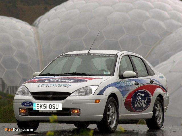 Ford Focus FCV 2002–07 pictures (640 x 480)
