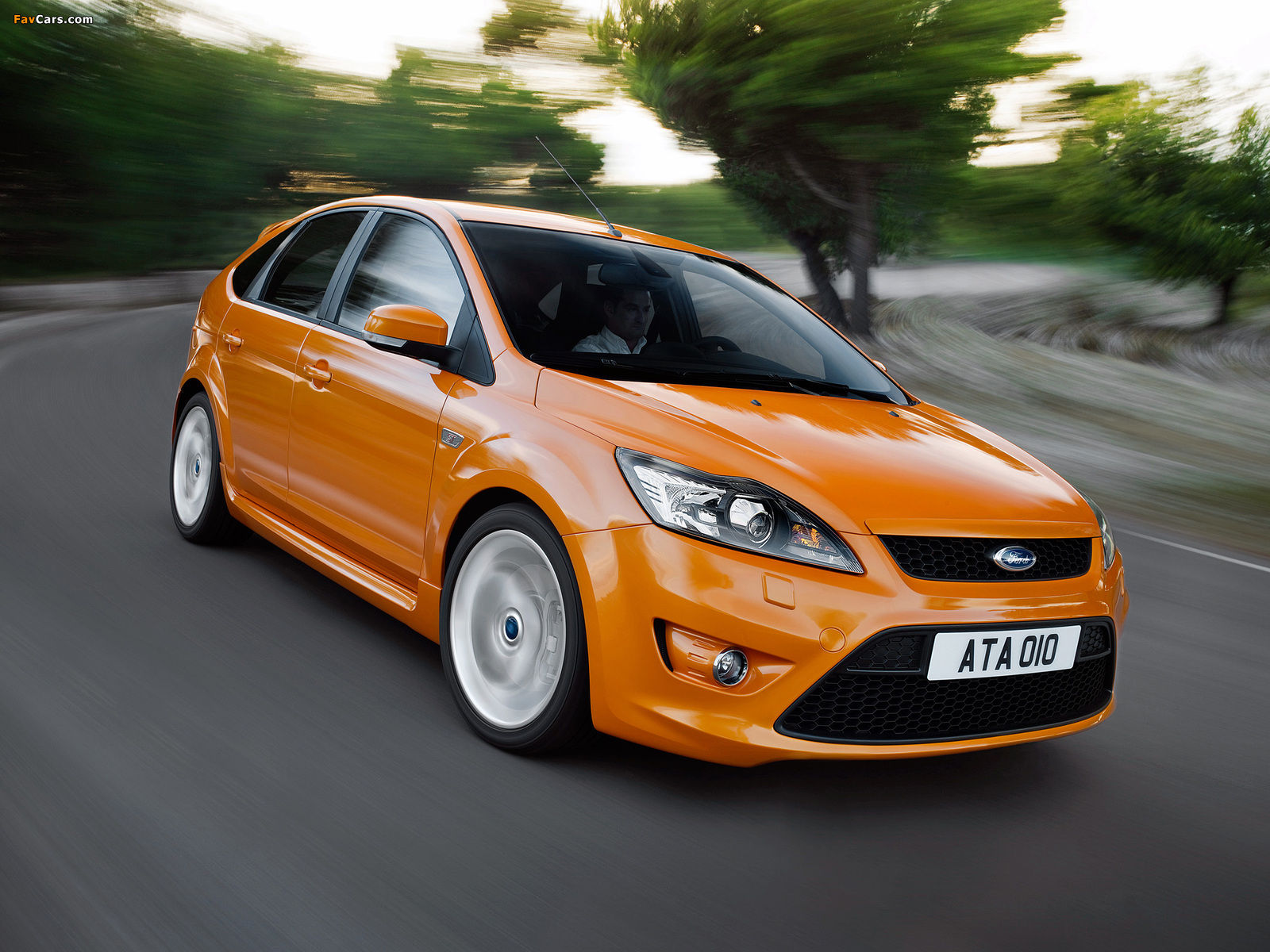 Ford Focus ST 5-door 2008–10 pictures (1600 x 1200)